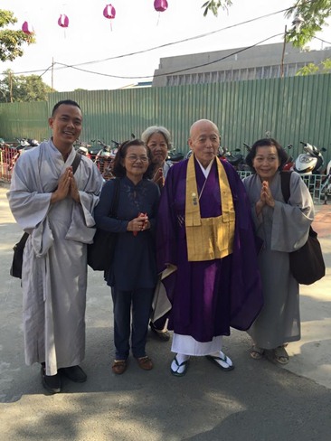 HT Yoshimizu Daichi cúng dường 01 kg vàng xây dựng VN Quốc Tự