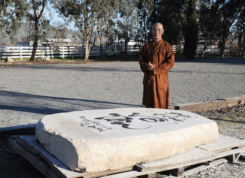 Thiền viện Vô Ưu, California, Hoa Kỳ -  điểm đến đầu năm 2015 của hai nhà thư pháp  Thích Giác Thiện, Thích Nhuận Pháp.