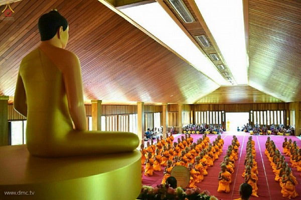 Thái Lan: Chùm ảnh xuất gia gieo duyên