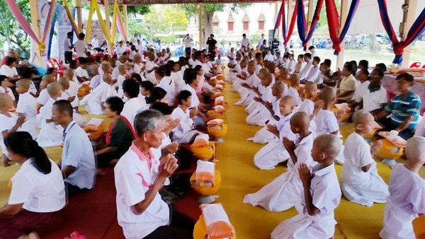 Thái Lan: Chùm ảnh xuất gia gieo duyên