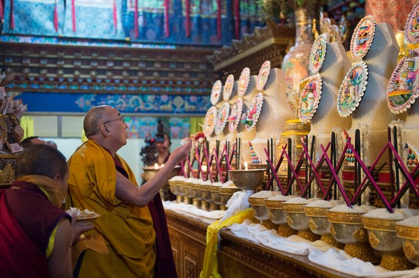 Chùm ảnh Đức Đạt Lai Lạt Ma viếng thăm Tu viện Palpung Sherablin, Upper Bhattu, HP, Ấn Độ