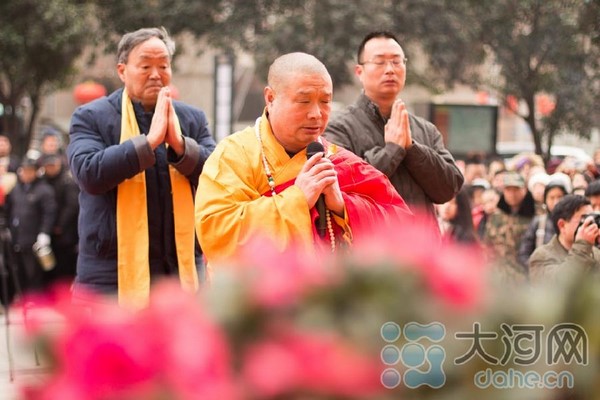 Trung Quốc: Trụ trì Thiếu Lâm Tự vận động duy trì phát triển truyền thống Cháo Bát Lạp Kỷ niệm ngày đức Thích Ca thành đạo