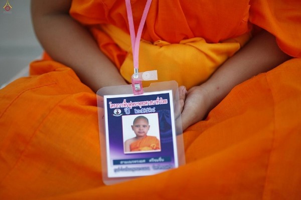 Thái Lan: Hình ảnh Lễ Truyền trao Giới pháp tại Tu viện Wat Phra Dhammakaya