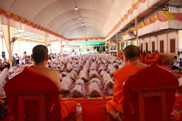 Thái Lan: Chùm ảnh xuất gia gieo duyên