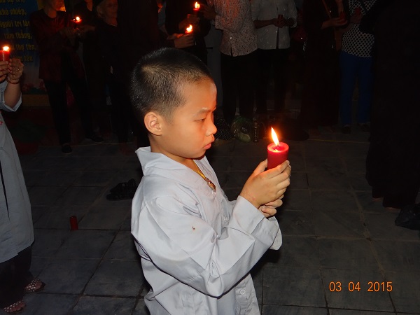 Vĩnh Phúc: Lung Linh Lễ Hôi Hoa Đăng Tây Thiên 2015