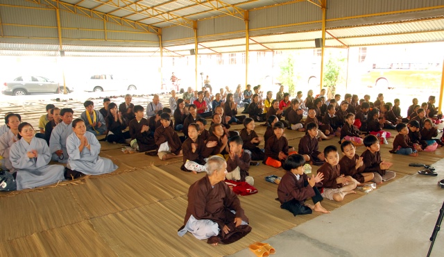 Khóa tu tại Học viện PGVN tại TP. HCM cơ sở Lê Minh Xuân ngày 05/04/2015
