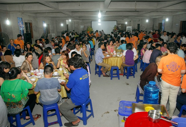 Chùa Giác Ngộ tổ chức tiệc chay gây quỹ xây dựng giai đoạn 3