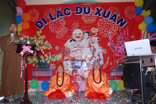 TP. HCM: Di Lặc du xuân về trên Tu Viện Cát Tường