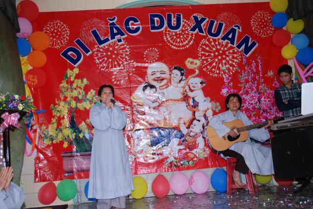 TP. HCM: Di Lặc du xuân về trên Tu Viện Cát Tường