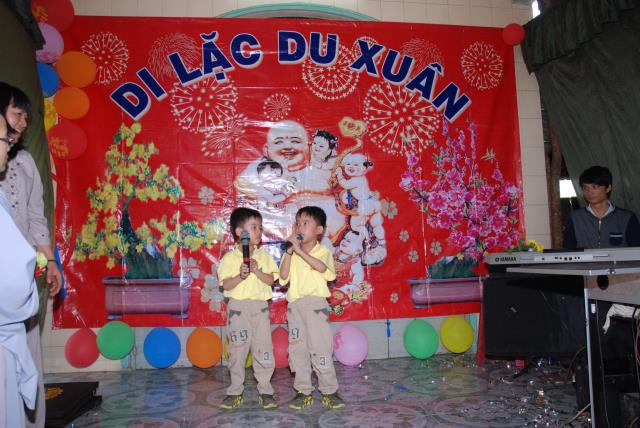 TP. HCM: Di Lặc du xuân về trên Tu Viện Cát Tường