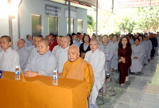 Tiền Giang: Long trọng lễ đặt đá khởi công trùng tu chùa Kim Linh I