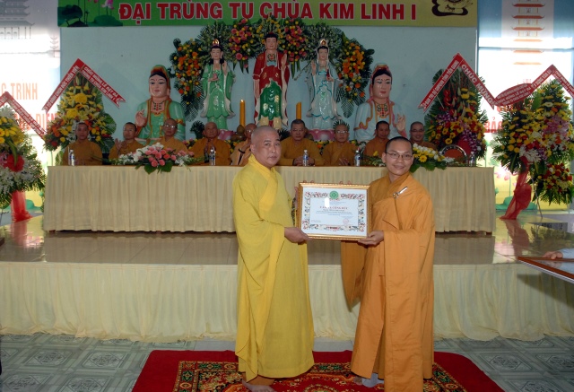 Tiền Giang: Long trọng lễ đặt đá khởi công trùng tu chùa Kim Linh I