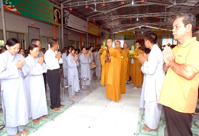 Tiền Giang: Long trọng lễ đặt đá khởi công trùng tu chùa Kim Linh I