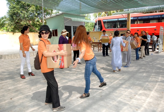 Quỹ Đạo Phật Ngày Nay: Hơn 600 học sinh gieo duyên với Phật pháp tại Tiền Giang