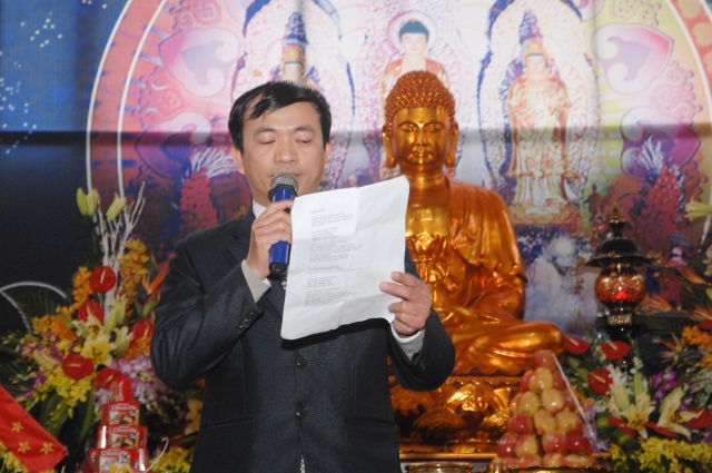 Quỹ Đạo Phật Ngày Nay: Tặng quà tại chùa Tượng Sơn và học sinh Trường THCS Đặng Dung - Hà Tĩnh