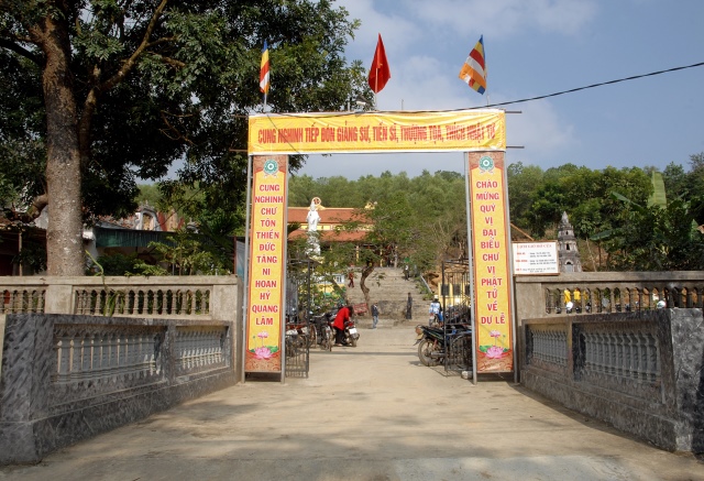 Quỹ Đạo Phật Ngày Nay: Chương trình &#039;Qùa Tết yêu thương&#039; đợt 2 tại Thanh Hóa