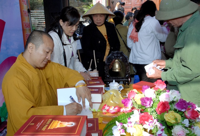 Quỹ Đạo Phật Ngày Nay: Chương trình &#039;Qùa Tết yêu thương&#039; đợt 2 tại Thanh Hóa