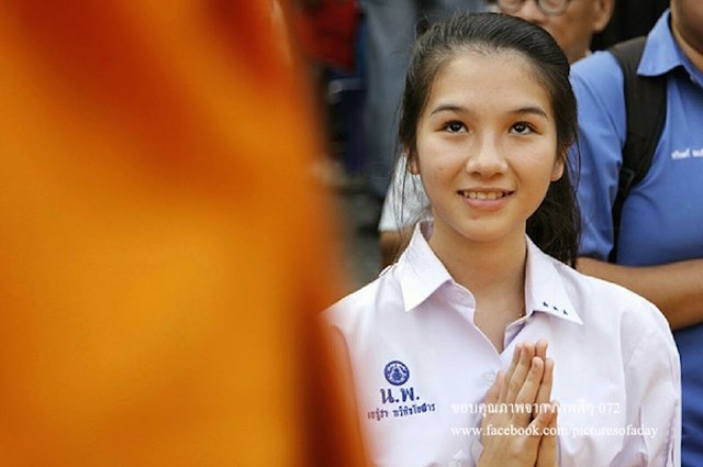 Chùm ảnh: Hàng vạn vị Tăng sĩ hạnh Đầu đà cuộc hành hương giữa lòng Bangkok, Thái Lan