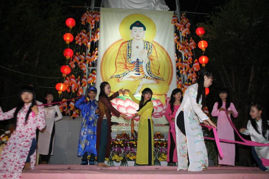 Đồng Tháp: Hoa Đăng Cầu An Đầu Năm