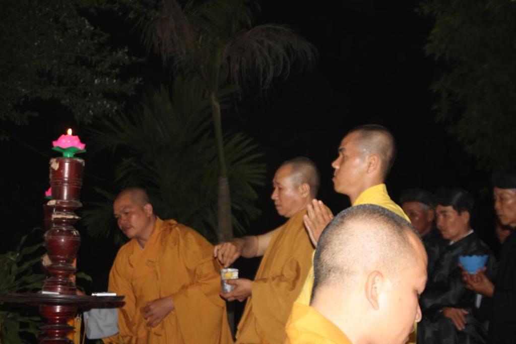 Đồng Tháp: Hoa Đăng Cầu An Đầu Năm