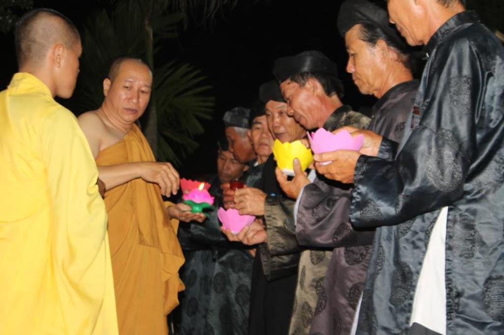 Đồng Tháp: Hoa Đăng Cầu An Đầu Năm