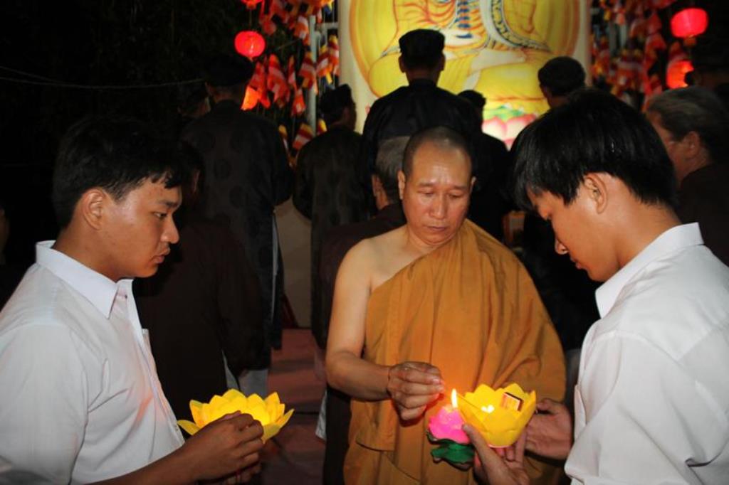 Đồng Tháp: Hoa Đăng Cầu An Đầu Năm