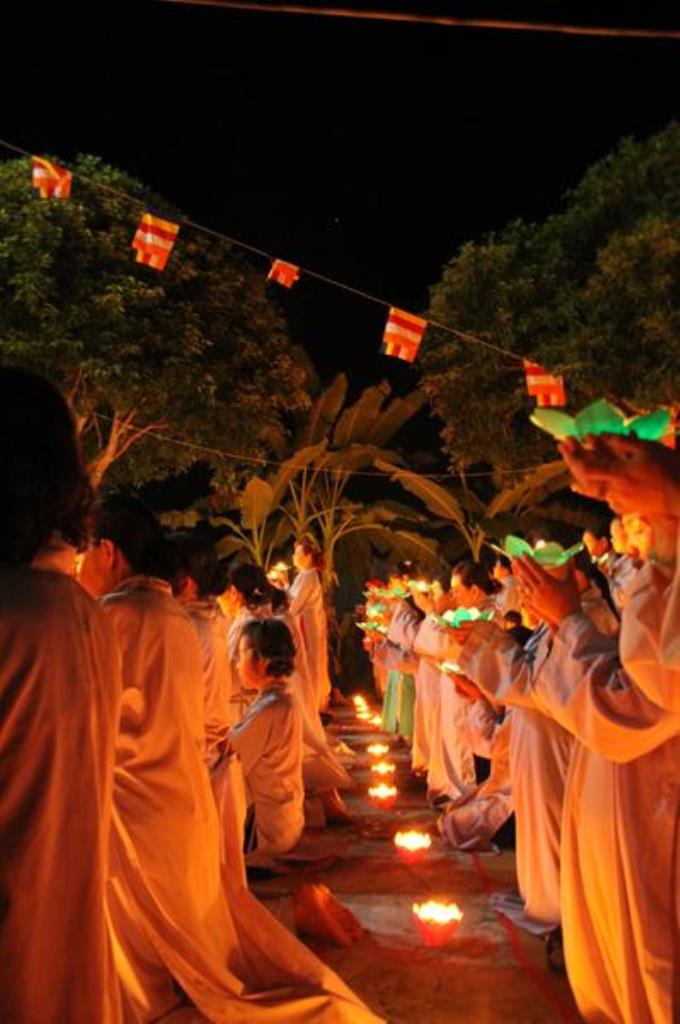 Đồng Tháp: Hoa Đăng Cầu An Đầu Năm