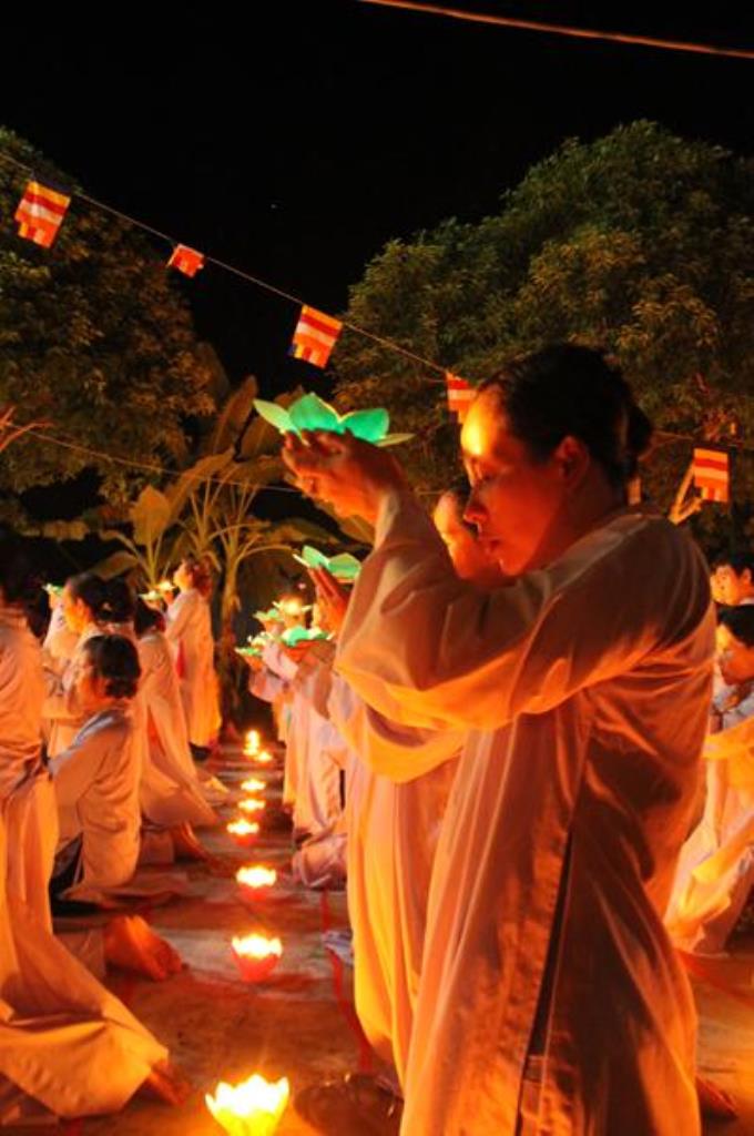 Đồng Tháp: Hoa Đăng Cầu An Đầu Năm