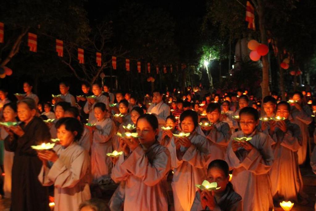 Đồng Tháp: Hoa Đăng Cầu An Đầu Năm