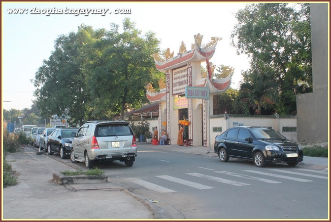 BÌNH DƯƠNG:     Lễ Tổng Kết Công Tác Phật Sự  Phân Ban Đặc Trách Ni Giới &amp; Ban Từ Thiện