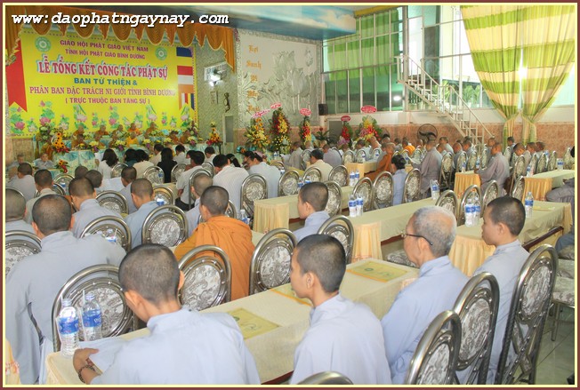BÌNH DƯƠNG:     Lễ Tổng Kết Công Tác Phật Sự  Phân Ban Đặc Trách Ni Giới &amp; Ban Từ Thiện