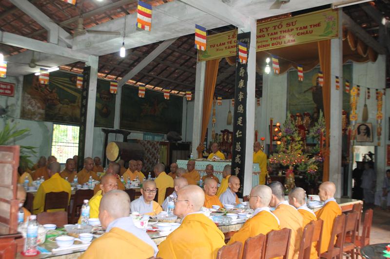 Đồng Tháp: Húy Kỵ Cố Hòa Thượng Tánh Nhẫn – Thiện Châu