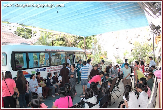 TP.HCM: Quan Âm Tu Viện tham gia phong trào hiến máu nhân đạo