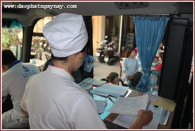 TP.HCM: Quan Âm Tu Viện tham gia phong trào hiến máu nhân đạo