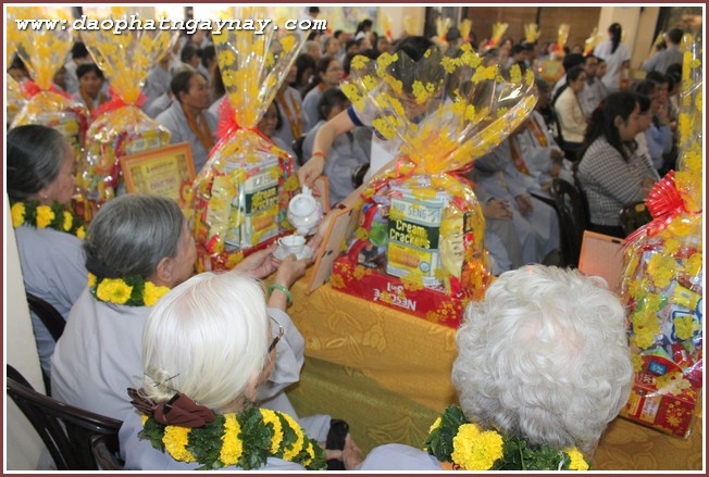 TP. HCM: Quan Âm Tu Viện tổng kết hoạt động Phật sự 2014