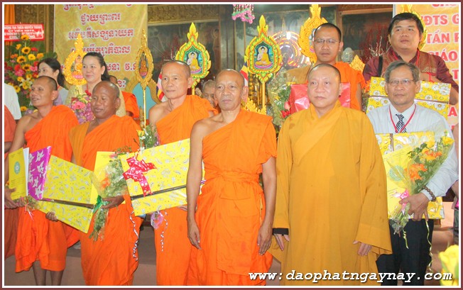 TP.Hồ Chí Minh:  Phật Giáo Nam Tông Khmer Ra Mắt Phân Ban   Tăng Sự - Giáo Dục - Văn Hóa - Hoằng Pháp - Thông Tin Truyền Thông