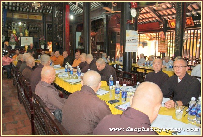 Phật giáo Bình Dương họp triển khai hoạt động Phật sự đầu năm 2015
