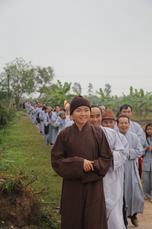 Thái Bình:  Đêm hoa đăng vía Phật thành đạo tại chùa Văn Môn