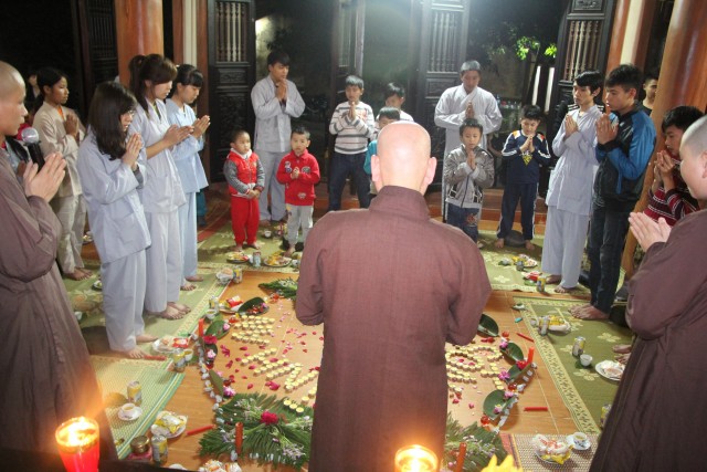 Thái Bình: Ấm áp đêm thiền trà tại chùa Văn Môn
