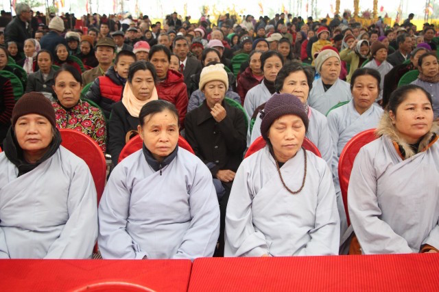 Thái Bình:  Chùm ảnh Đại lễ cầu an, cầu siêu tại đền thờ Tổ họ Trần Việt Nam
