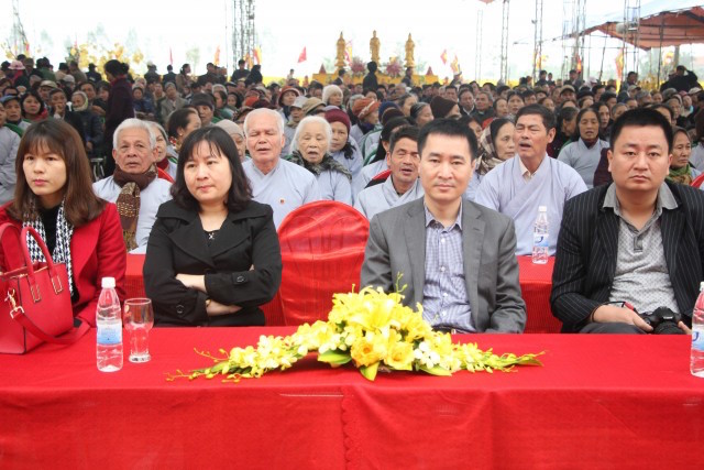 Thái Bình:  Chùm ảnh Đại lễ cầu an, cầu siêu tại đền thờ Tổ họ Trần Việt Nam