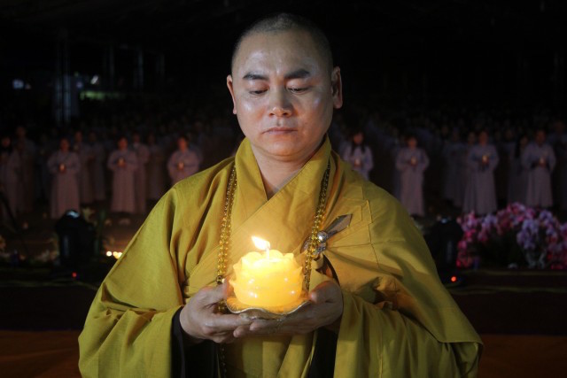 Thái Bình:  Đêm hoa đăng Đại lễ cầu an, cầu siêu tại đền thờ Tổ họ Trần Việt Nam