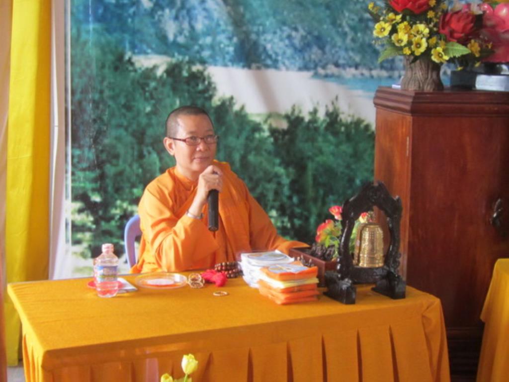 Tịnh xá Ngọc Sơn tổ chức khóa tu Bát quan trai lần 1 năm 2015