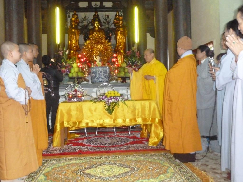 Đại Lễ Kỷ Niệm Vía Phật A Di Đà Tại Chùa Cổ Am Hưng Yên PL. 2558
