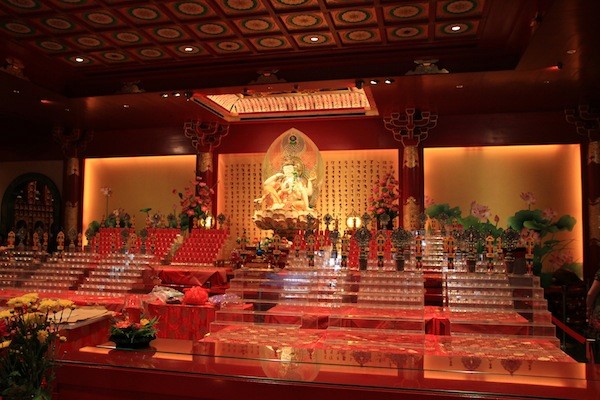 Singapore: Di tích Phật Nha Tự (Xá lợi Răng Phật)