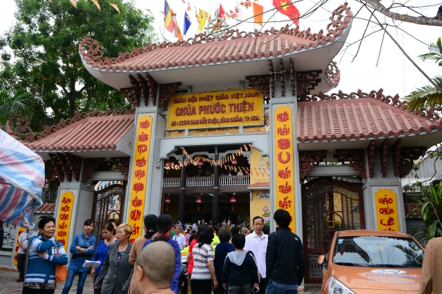 Chùa Giác Ngộ: Hơn 1000 Phật tử hành hương thập tự đầu năm Ất Mùi