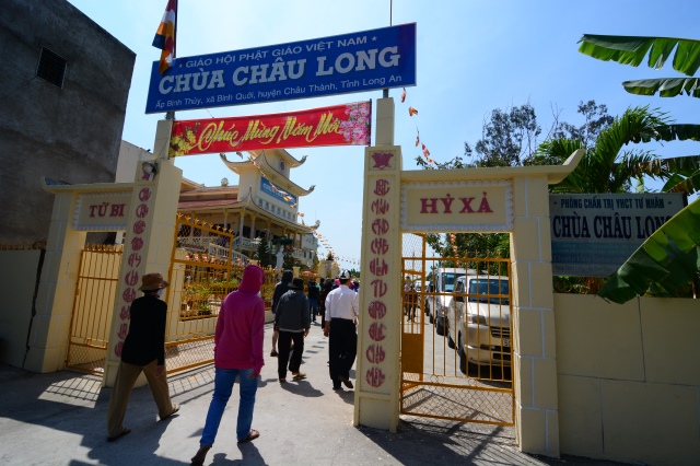 Chùa Giác Ngộ: Hơn 1000 Phật tử hành hương thập tự đầu năm Ất Mùi