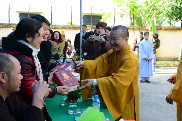Quỹ Đạo Phật Ngày Nay: Chương trình &#039;Qùa Tết yêu thương&#039; đợt 2 tại Thanh Hóa