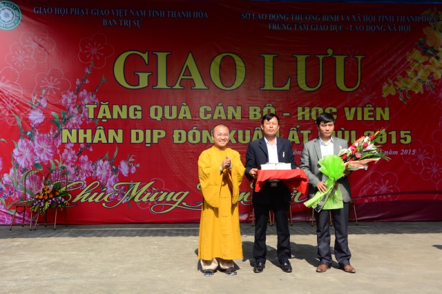 Quỹ Đạo Phật Ngày Nay: Chương trình &#039;Qùa Tết yêu thương&#039; đợt 2 tại Thanh Hóa