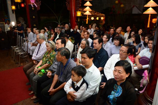 TP.HCM: Tưng bừng khai mạc Lễ hội Văn hóa Dân tộc và Phật giáo &#039;Xuân Phương Nam&#039;